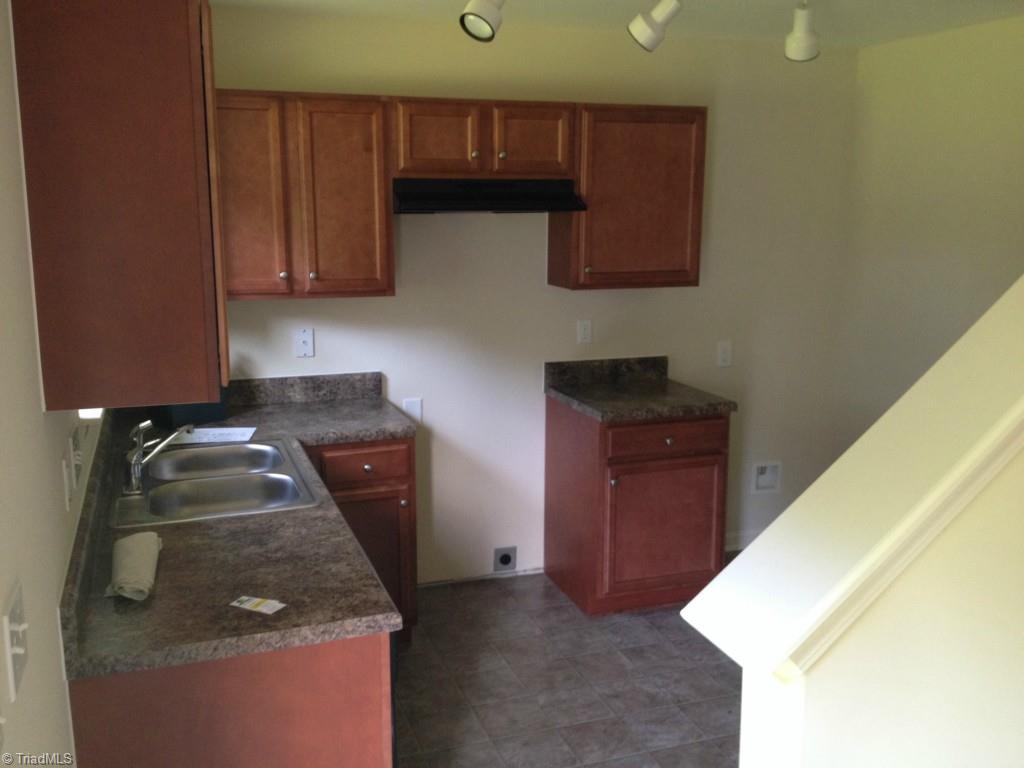 759 Bitting Hall Circle Rural Hall, NC 27045 - Photo 3 of 8 Gallery Image 3