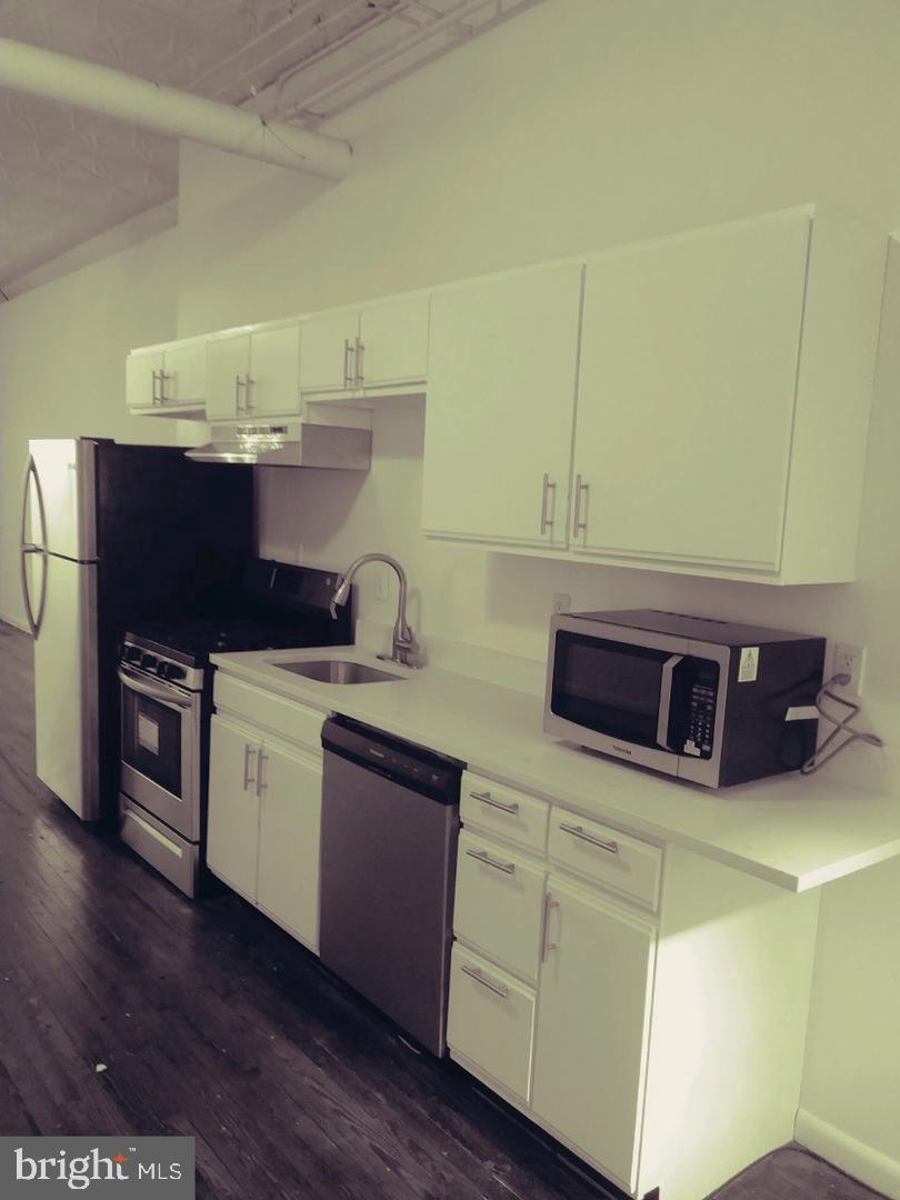 308 Market Street, Unit 2 Philadelphia, PA 19106 - Photo 17 of 22