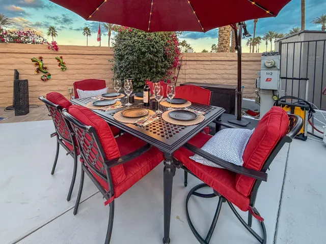 a outdoor view with a seating space