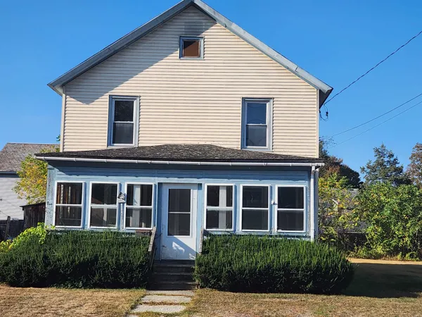 $155,200 | 19 Norton Avenue, Poultney, VT 05764