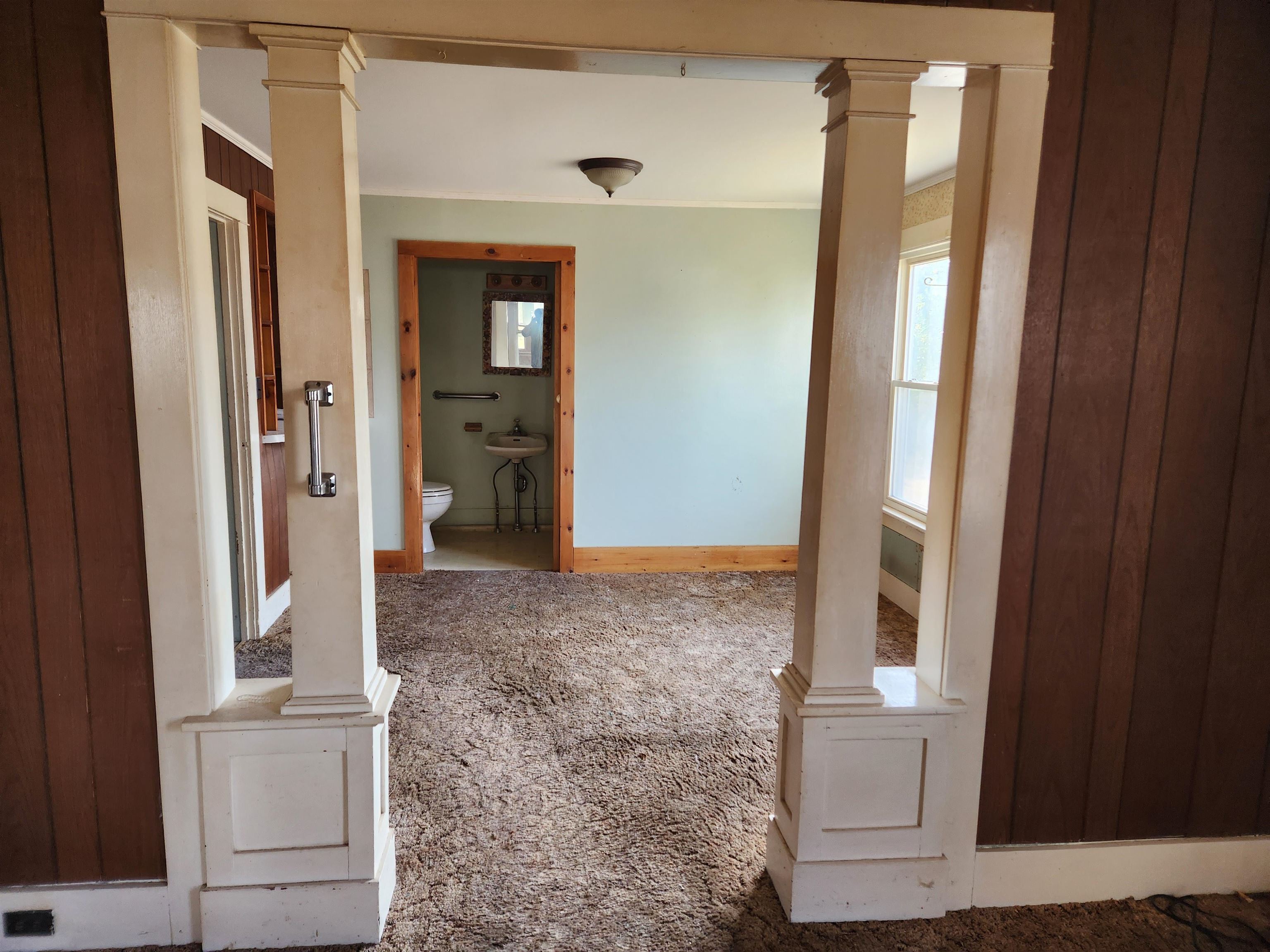 19 Norton Avenue Poultney, VT 05764 - Photo 3 of 9