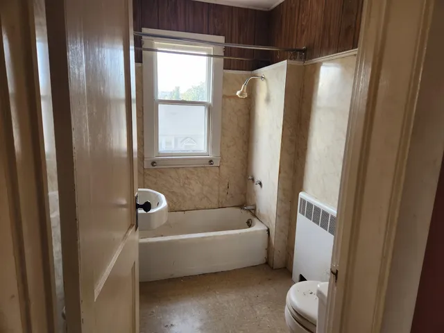 $180,000 | 19 Norton Avenue, Poultney, VT 05764