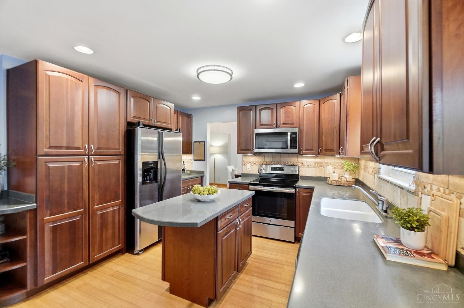 2611 Little Dry Run Road Cincinnati, OH 45244 - Photo 14 of 43 Gallery Image 14