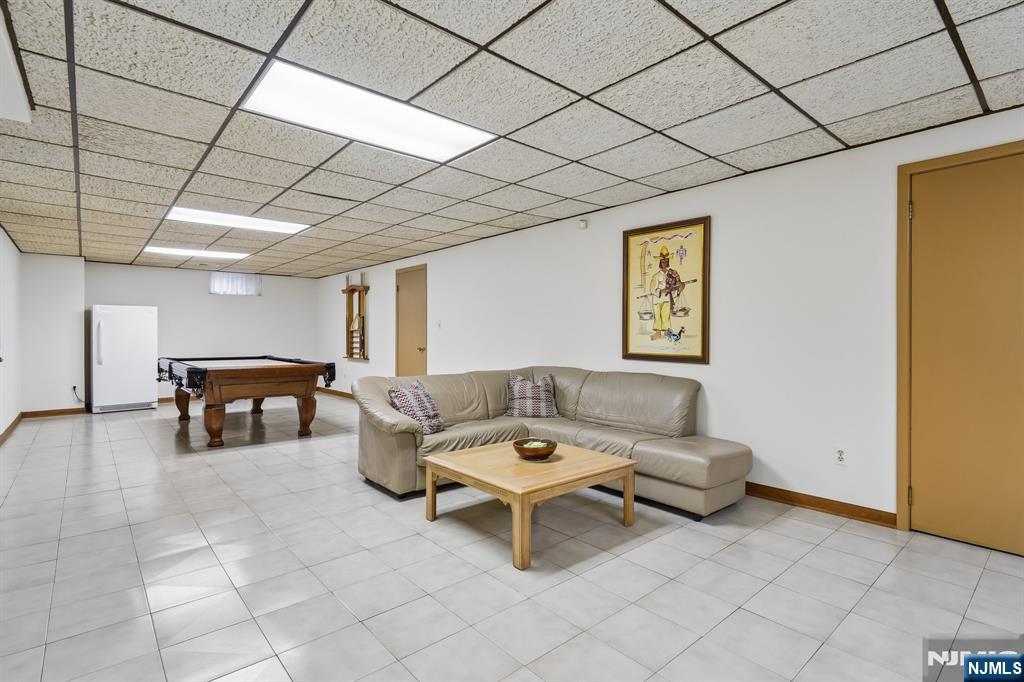 107 Arverne Road West Orange, NJ 07052 - Photo 37 of 50