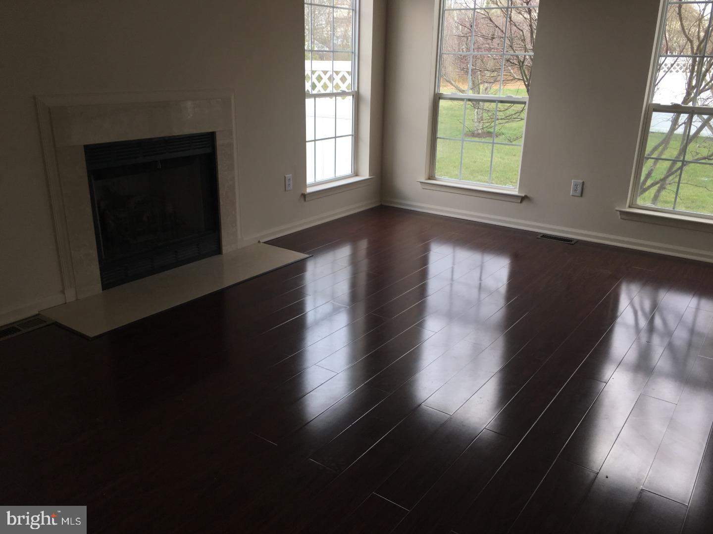 99 Windingbrook Road Bordentown, NJ 08505 - Photo 21 of 23 Den