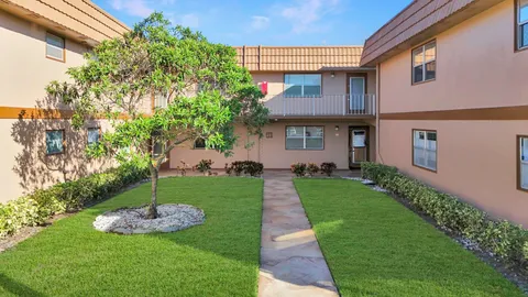 $125,000 | 308 Brittany G, Delray Beach, FL 33446