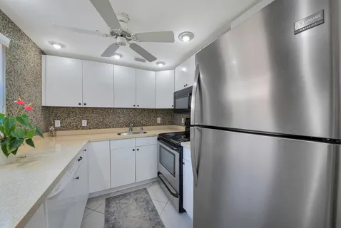 $125,000 | 308 Brittany G, Delray Beach, FL 33446