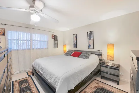 $125,000 | 308 Brittany G, Delray Beach, FL 33446