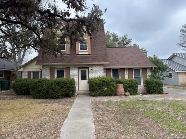 $2,200 | 129 Oak Grove Drive, Boerne, TX 78006
