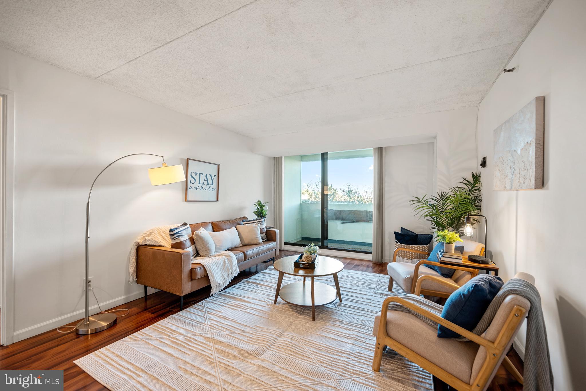 5911 Edsall Road, Unit 805 Alexandria, VA 22304 - Photo 3 of 37 a living room with furniture