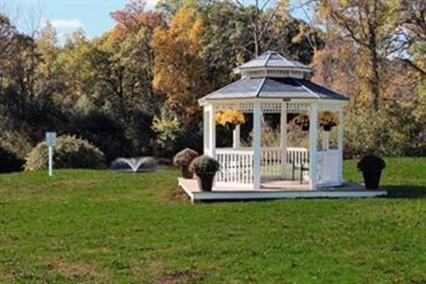 2 Beal's Cove Road, Unit D Hingham, MA 02043 - Photo 8 of 10 Gallery Image 8