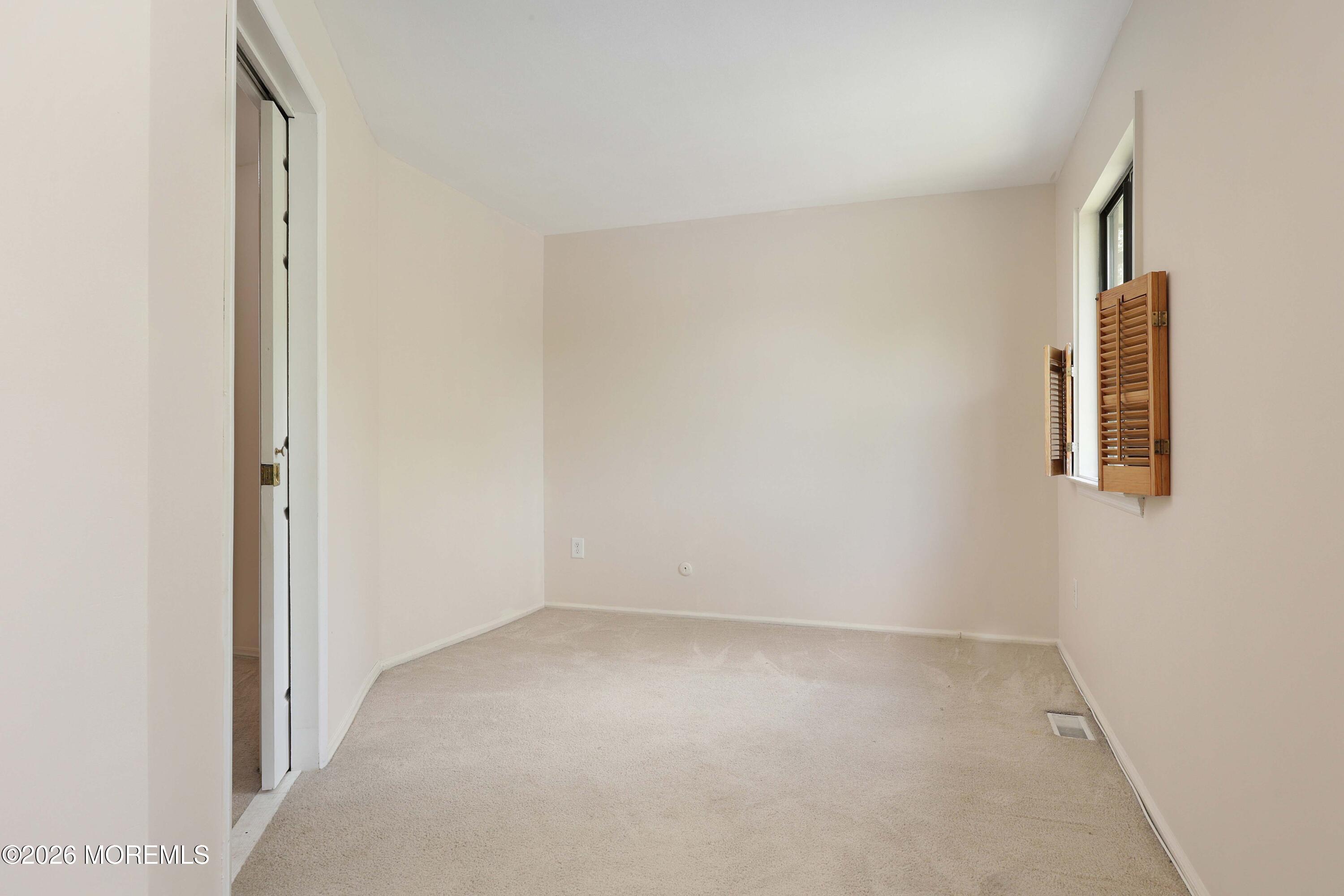7 Wren Way Howell, NJ 07731 - Photo 17 of 30 758A1504