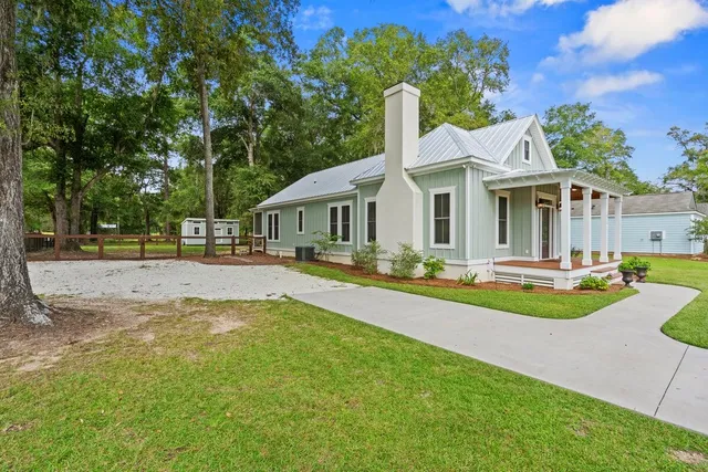 $395,900 | 1812 Gordon Road, Summerton, SC 29148
