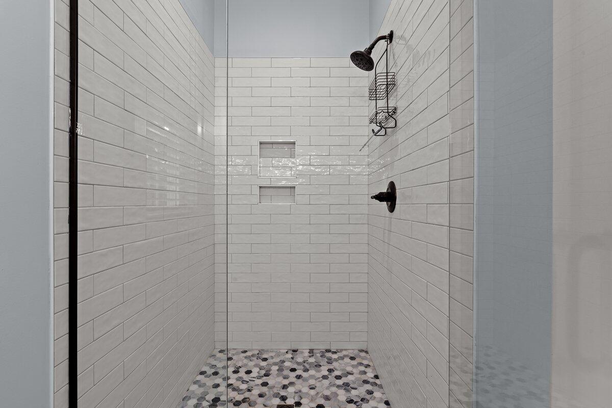 1812 Gordon Road Summerton, SC 29148 - Photo 27 of 37 Primary Bath Shower 27