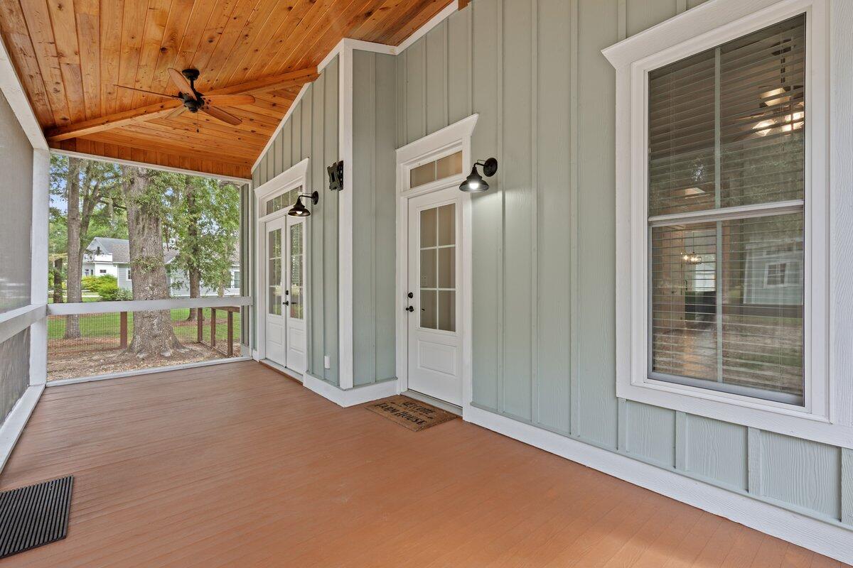 1812 Gordon Road Summerton, SC 29148 - Photo 29 of 37 Rear Screen Porch