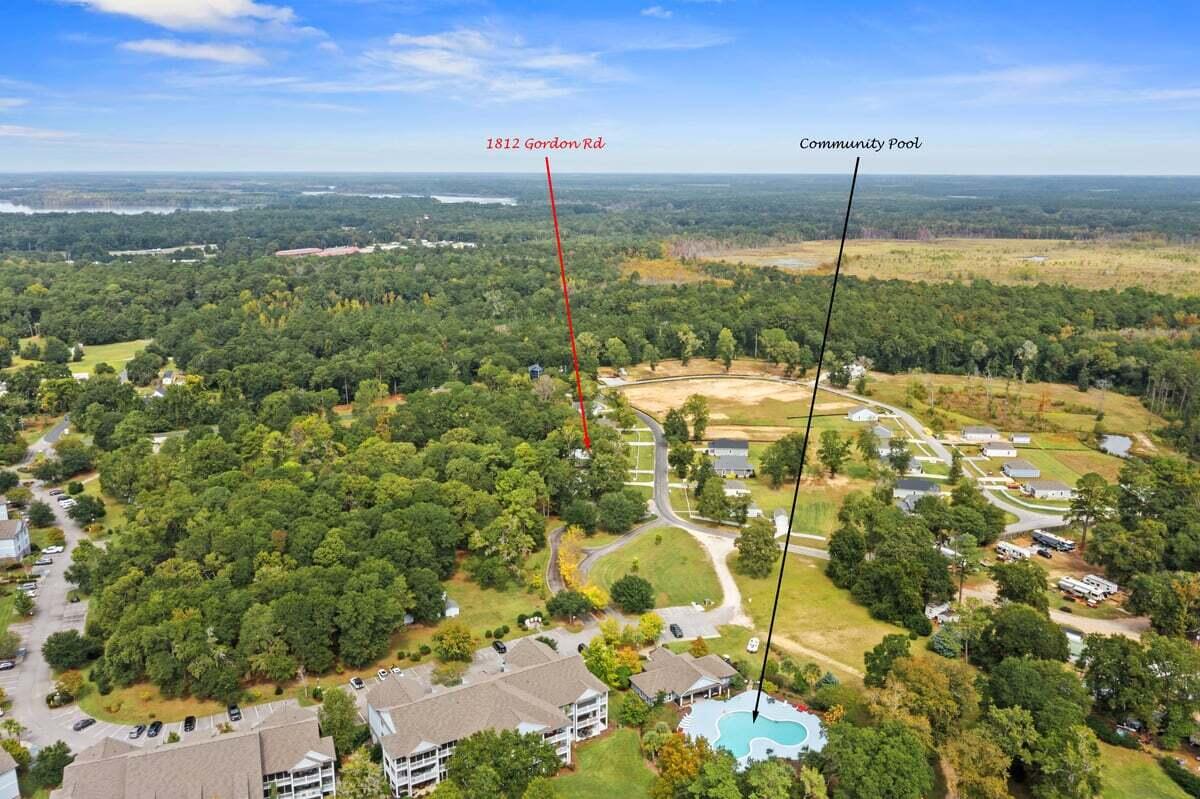 1812 Gordon Road Summerton, SC 29148 - Photo 34 of 37 Walking Distance to Pool