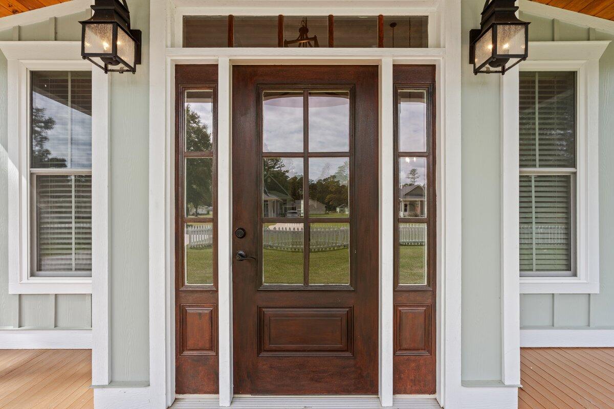 1812 Gordon Road Summerton, SC 29148 - Photo 6 of 37 Front Entrance