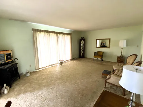 1315 Rochester Boulevard, Rochester, IN 46975