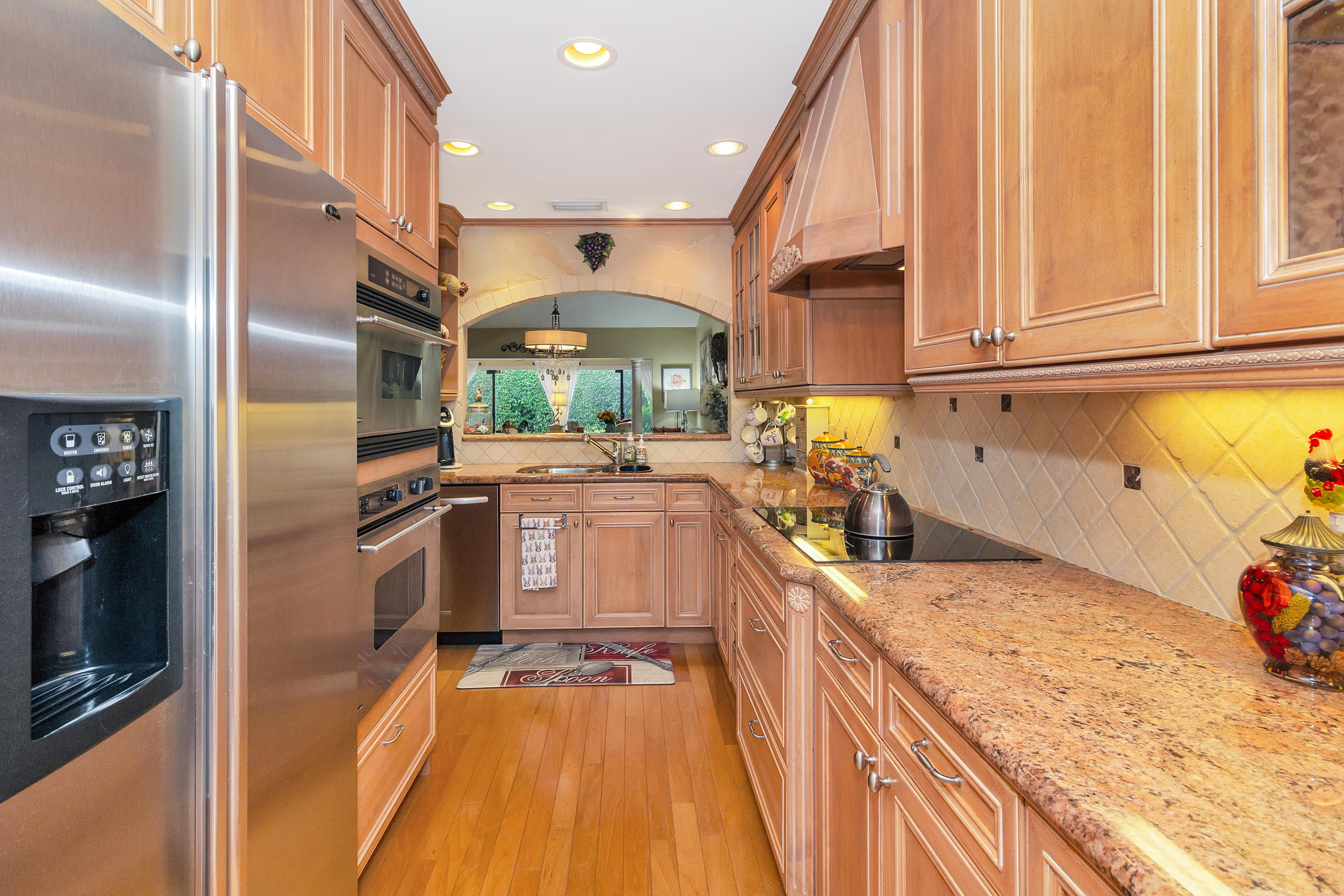 6937 Escobar Court Boca Raton, FL 33433 - Photo 3 of 22 Kitchen