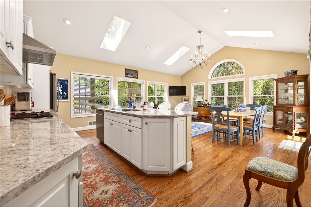 220 Overbrook Road Pittsford, NY 14618 - Photo 23 of 47