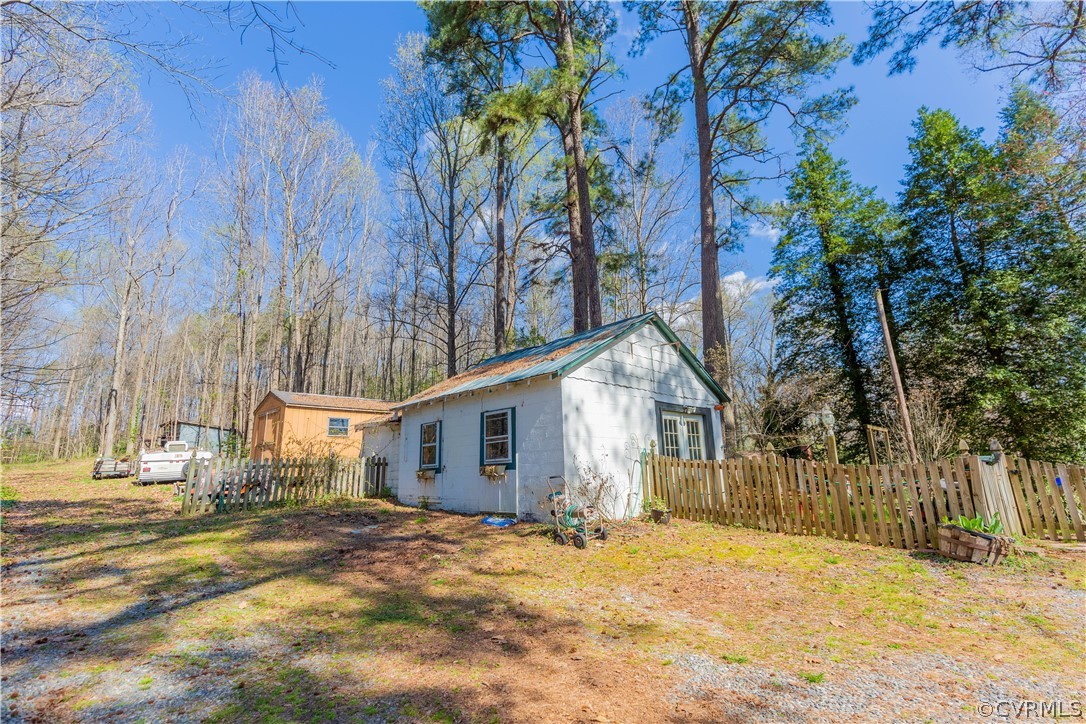 7589 Bell Creek Road Mechanicsville, VA 23111 - Photo 35 of 42