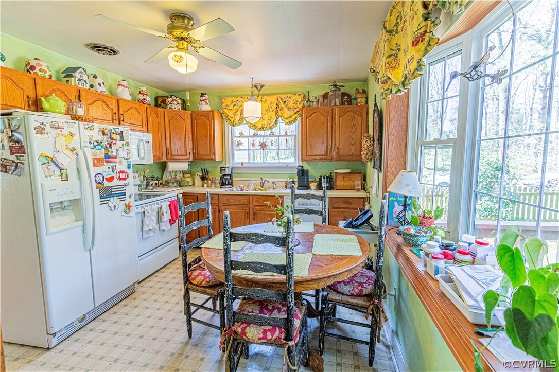 7589 Bell Creek Road Mechanicsville, VA 23111 - Photo 5 of 42