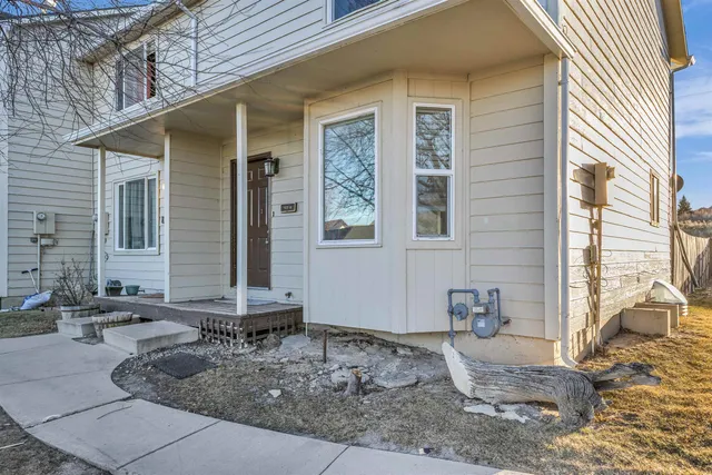 $175,000 | 105 College Court, Rock Springs, WY 82901