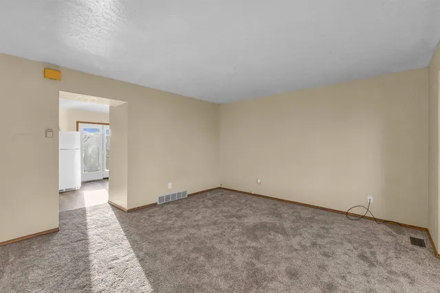 $175,000 | 105 College Court, Rock Springs, WY 82901