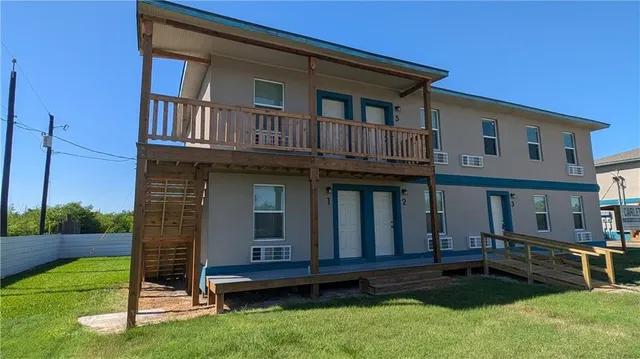 $1,195 | 426 Carleta Street, Unit 6, Corpus Christi, TX 78418