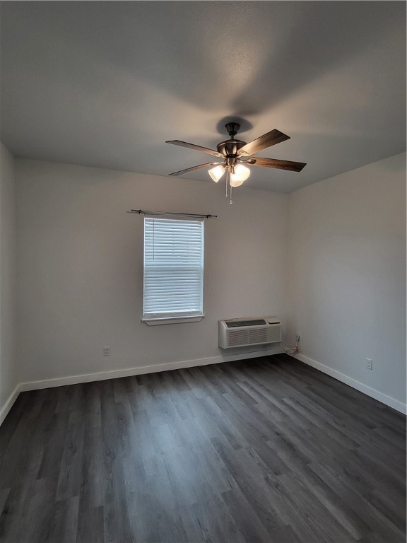 426 Carleta Street, Unit 6 Corpus Christi, TX 78418 - Photo 5 of 11