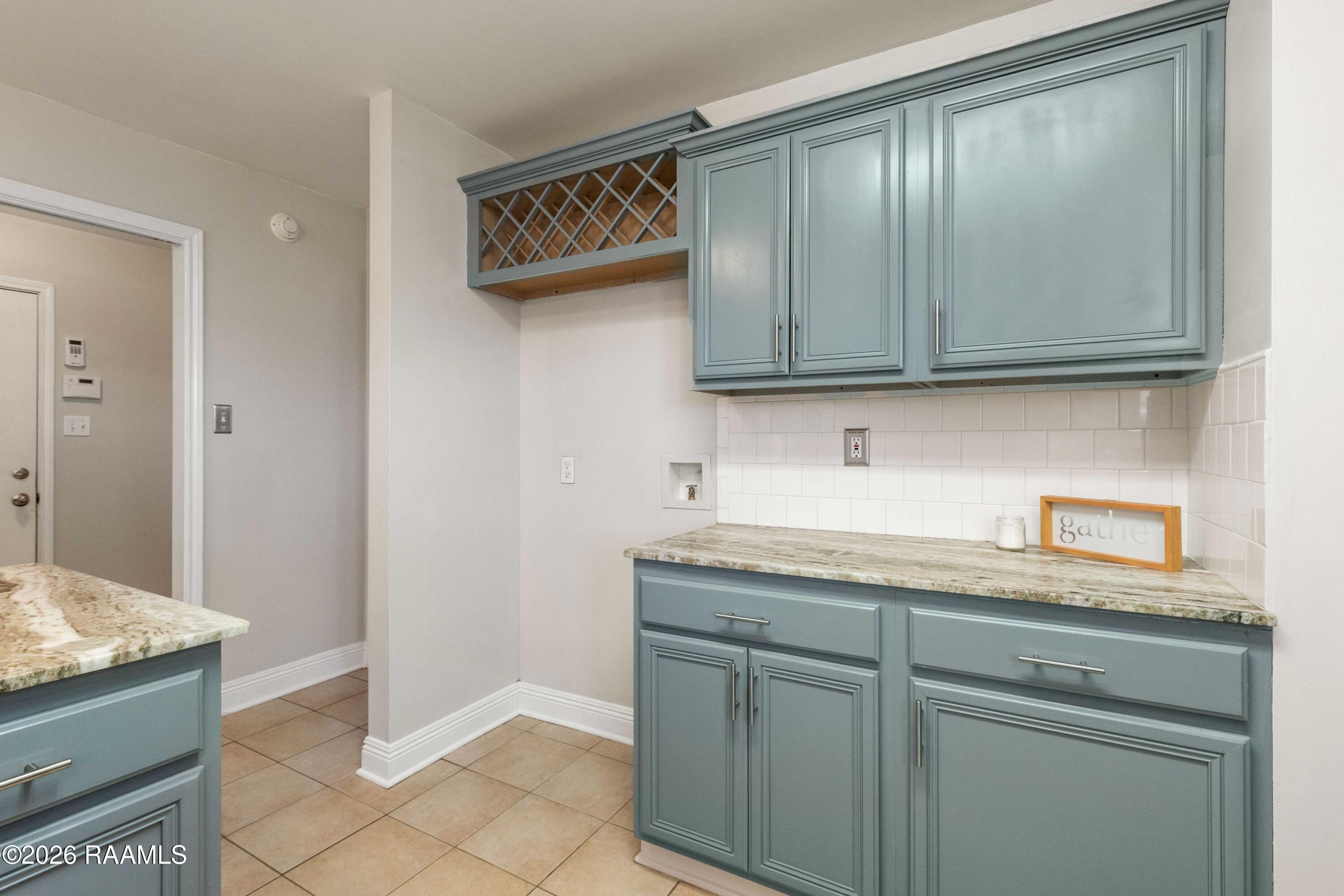 102 Pear Tree Circle Broussard, LA 70518 - Photo 12 of 28 Kitchen