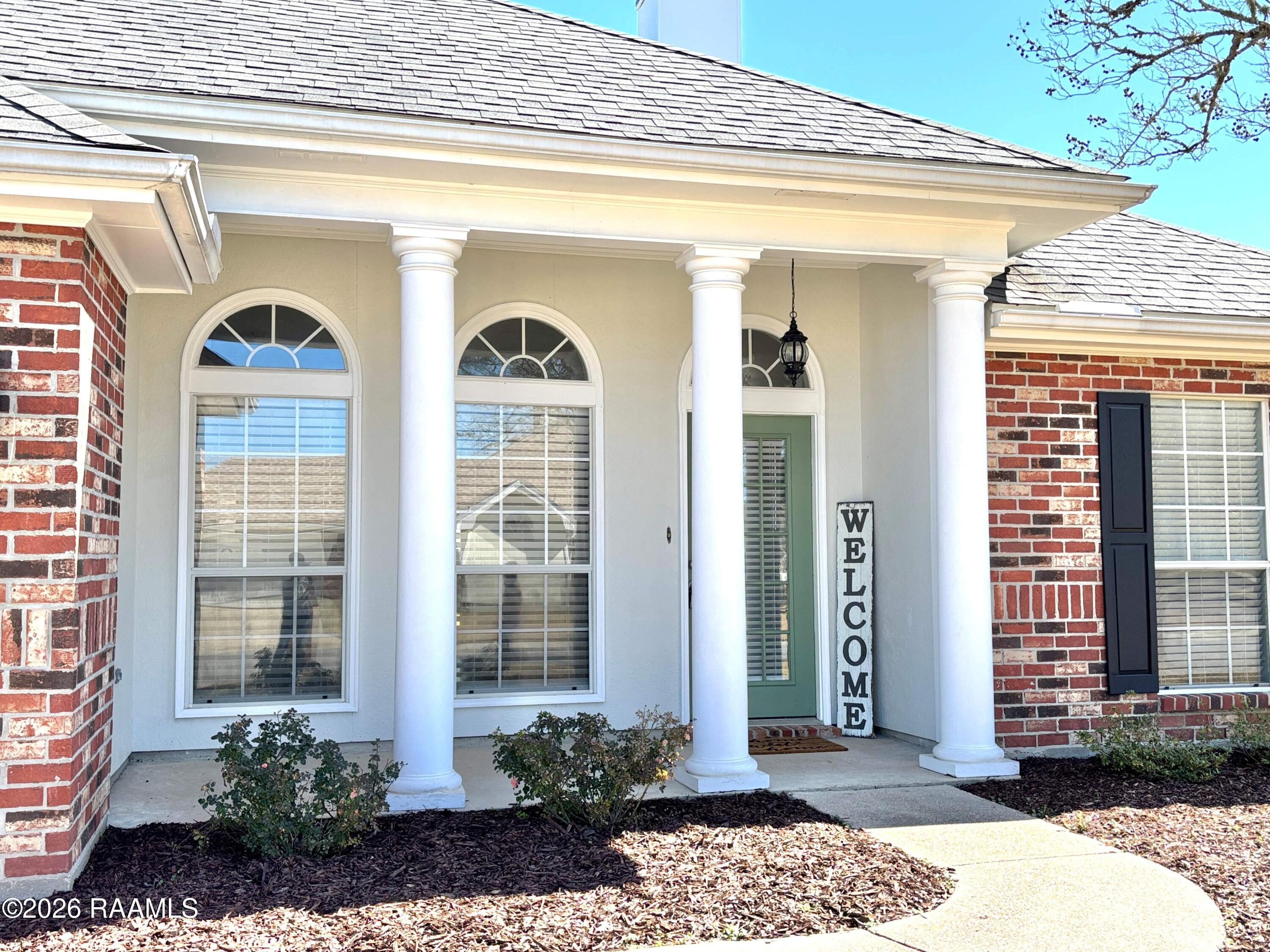 102 Pear Tree Circle Broussard, LA 70518 - Photo 2 of 28 Welcome!