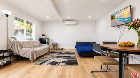 $1,120,000 | 10341 Arminta Street, Sun Valley, CA 91352