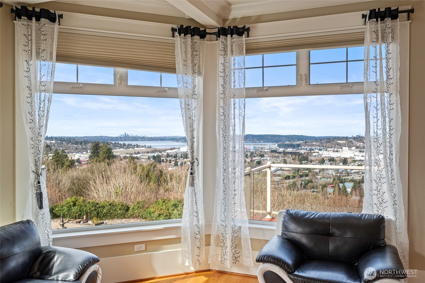 1518 South 5th Place Renton, WA 98057 - Photo 10 of 32 Gallery Image 10