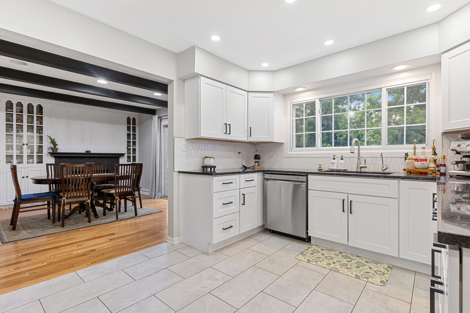 2N330 Swift Road Lombard, IL 60148 - Photo 5 of 31