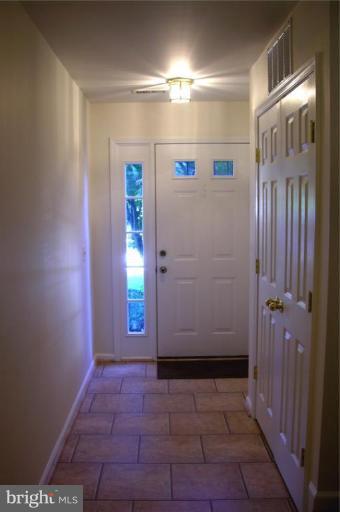 Entrance / Foyer