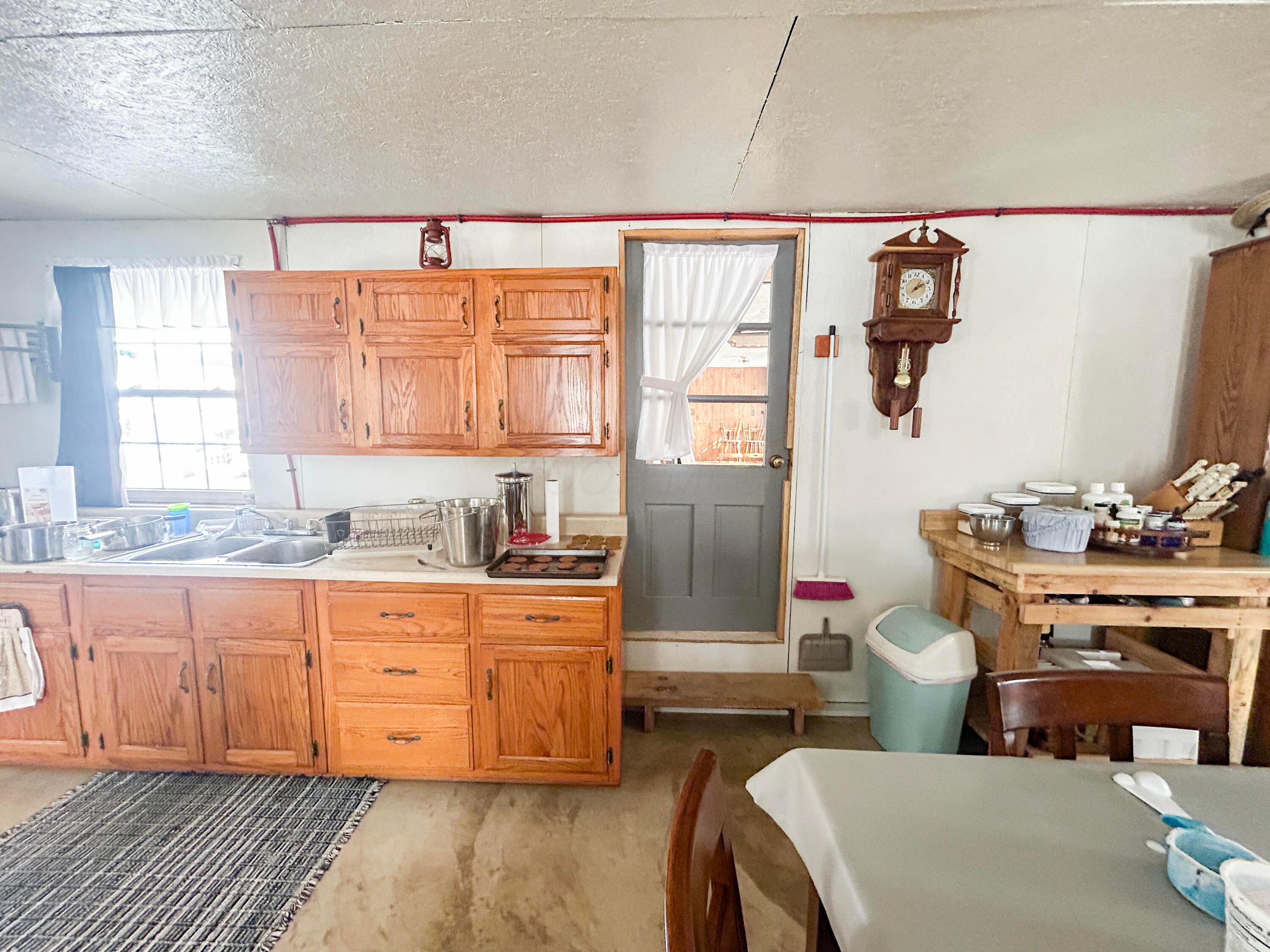 18474 Frampton Road Frazeysburg, OH 43822 - Photo 29 of 31 IMG_9623 (1)