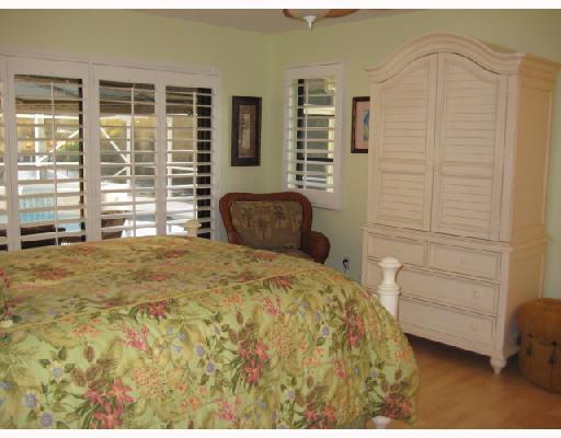 1204 Northwest Spruce Ridge Drive Stuart, FL 34994 - Photo 5 of 7 Gallery Image 5