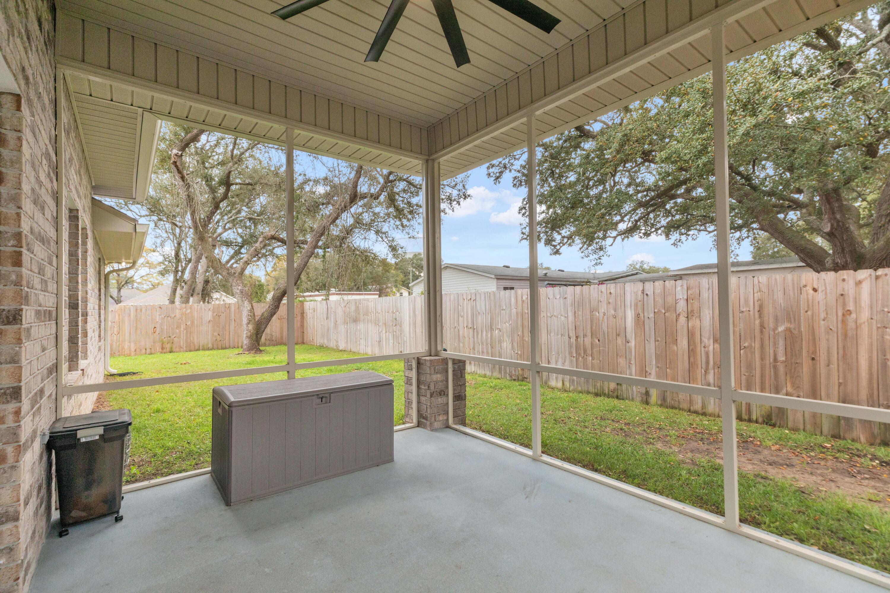 1201 Forest Heights Road Fort Walton Beach, FL 32547 - Photo 30 of 33 147A8684