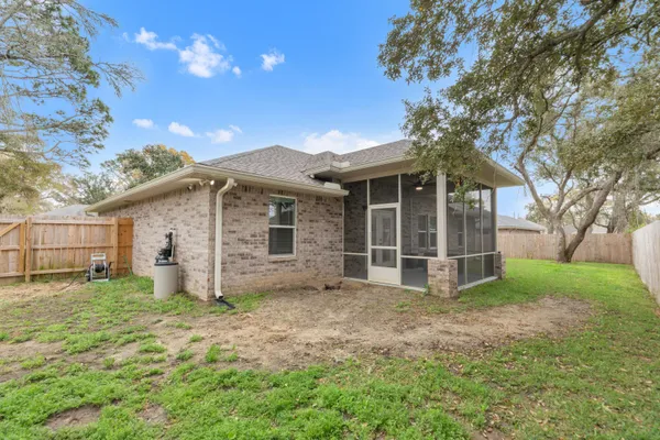 $3,200 | 1201 Forest Heights Road, Fort Walton Beach, FL 32547