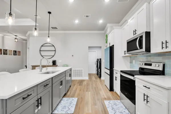 $3,200 | 1201 Forest Heights Road, Fort Walton Beach, FL 32547