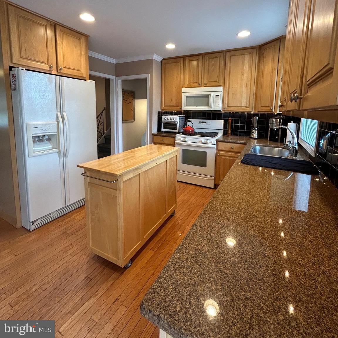 316 Mill Road Oreland, PA 19075 - Photo 9 of 36 Gallery Image 9