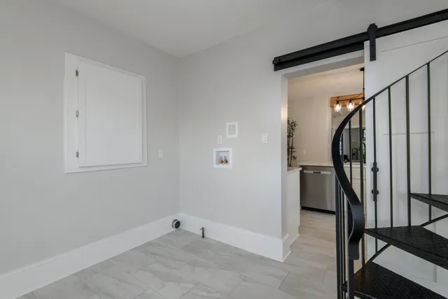 $429,900 | 2911 North Newhall Street, Milwaukee, WI 53211