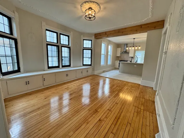 $429,900 | 2911 North Newhall Street, Milwaukee, WI 53211