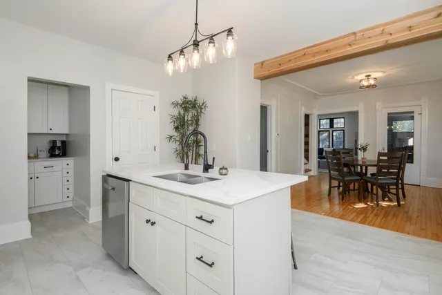 $429,900 | 2911 North Newhall Street, Milwaukee, WI 53211