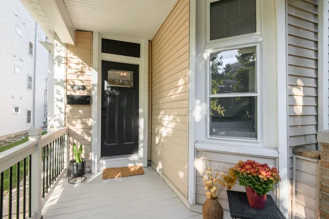 $429,900 | 2911 North Newhall Street, Milwaukee, WI 53211