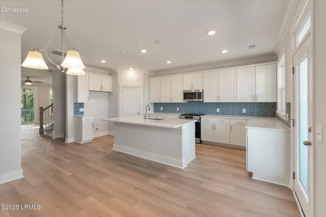 $468,990 | 425 East Parkside Cmns, Bluffton, SC 29910