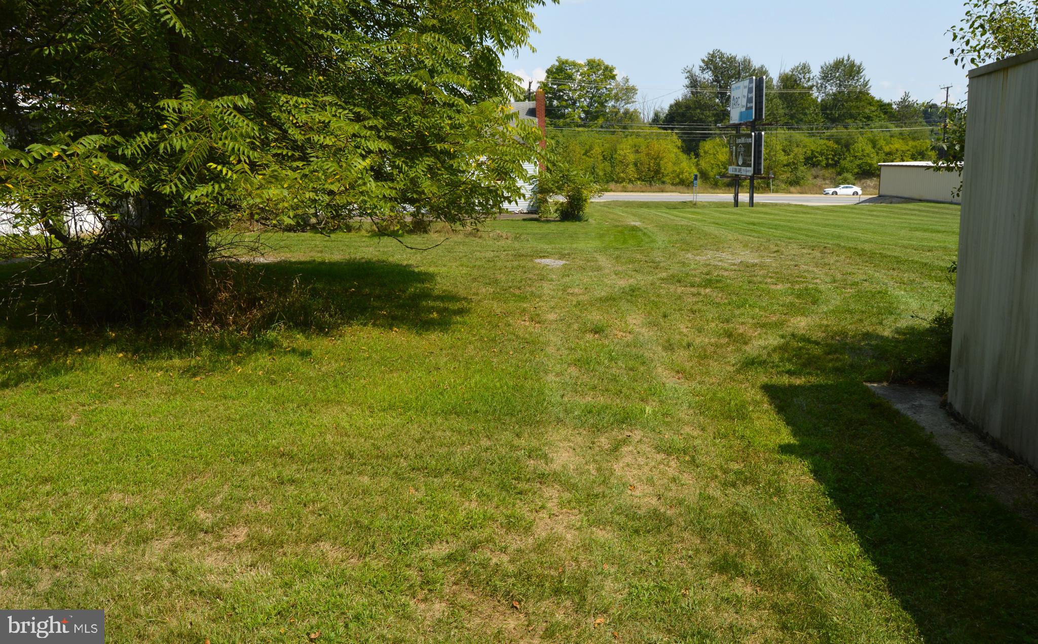 2411 Plank Road Duncansville, PA 16635 - Photo 14 of 22