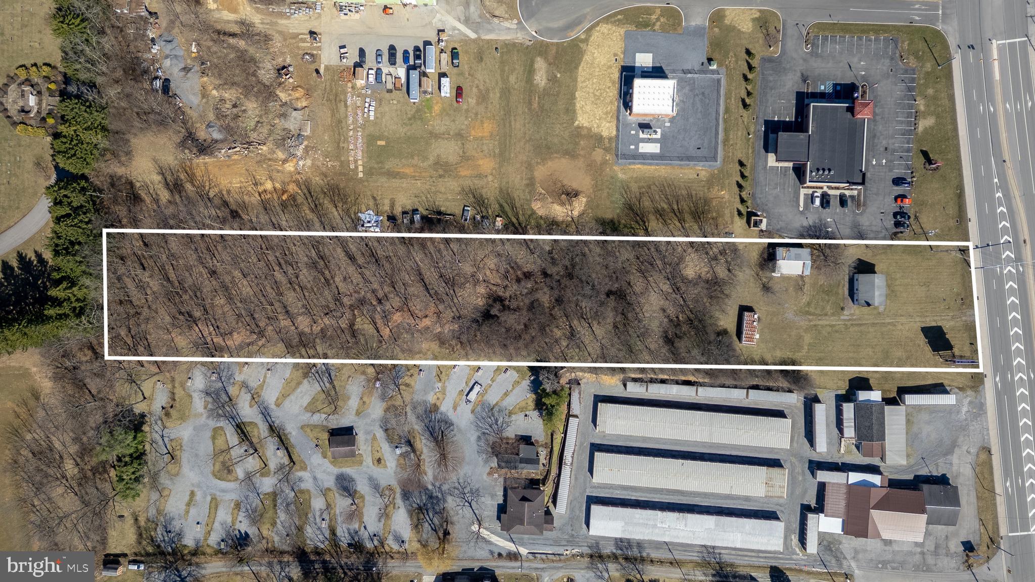 2411 Plank Road Duncansville, PA 16635 - Photo 6 of 22