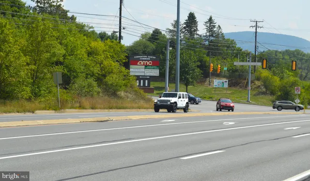 $499,999 | 2411 Plank Road, Duncansville, PA 16635